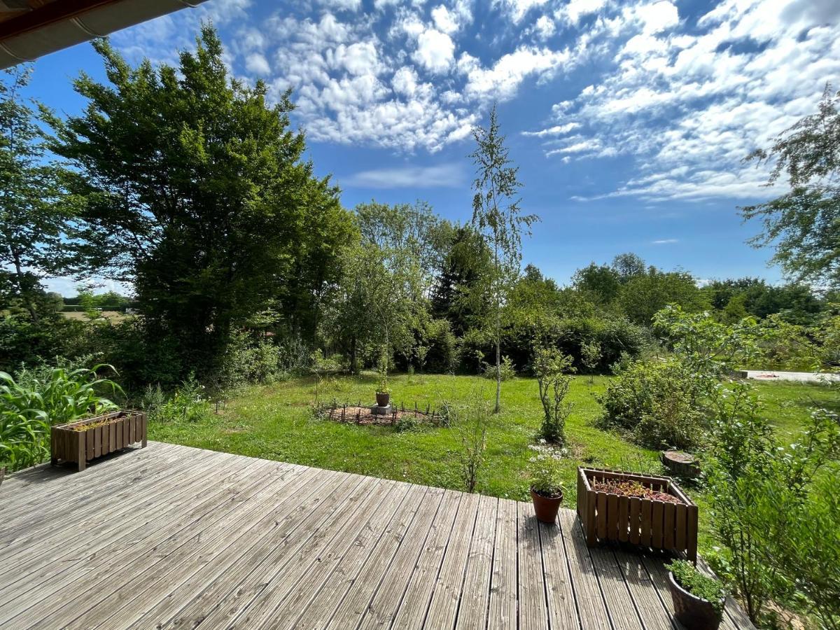 Ecolieu Le Chant Du Temps Bed & Breakfast Saint-Usuge Dış mekan fotoğraf